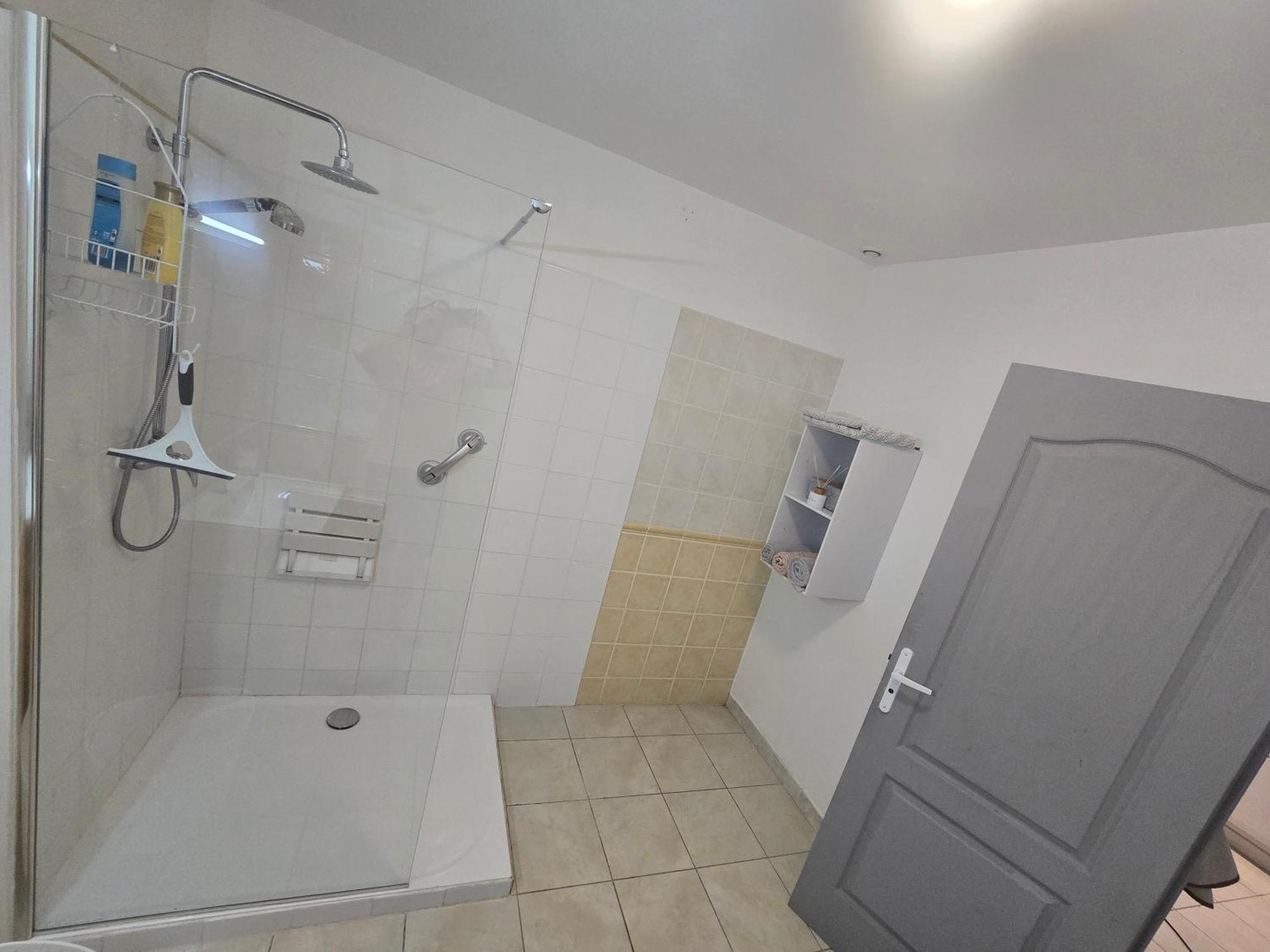 Superbe Appartement 拉马卢莱班 外观 照片